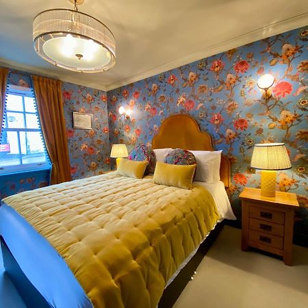 Roslyn House Hotel Tobermory Exterior foto